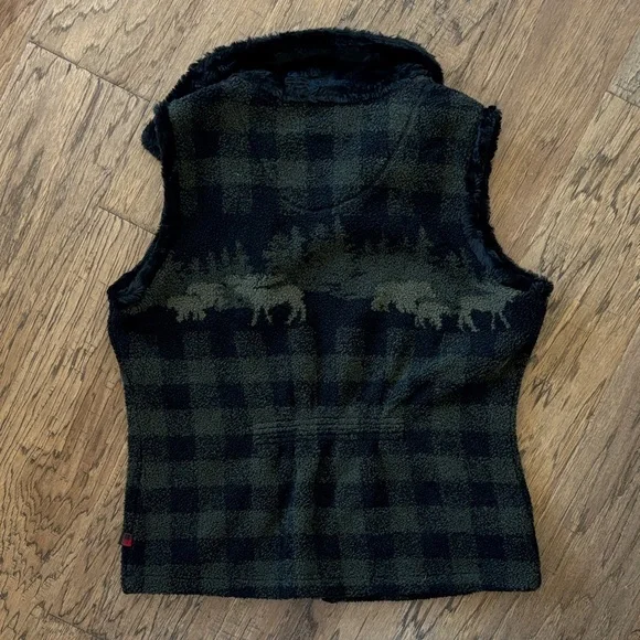 Woolrich Forest Plaid Fleece Vest - Picture 8 of 11